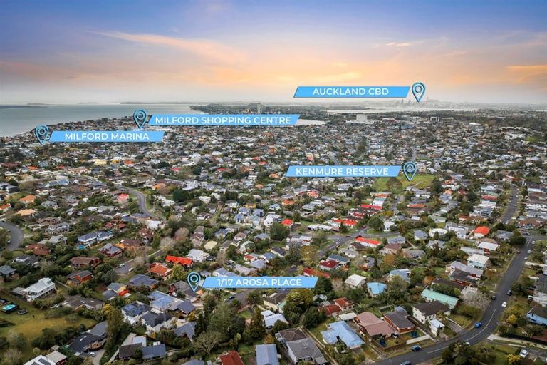 Photo of property in 1/17 Arosa Place, Forrest Hill, Auckland, 0620