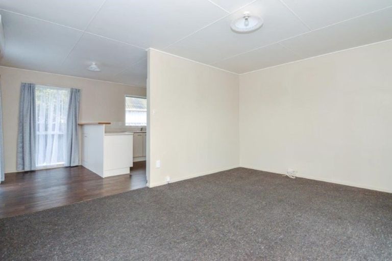 Photo of property in 3a Colonial Place, Kelvin Grove, Palmerston North, 4414
