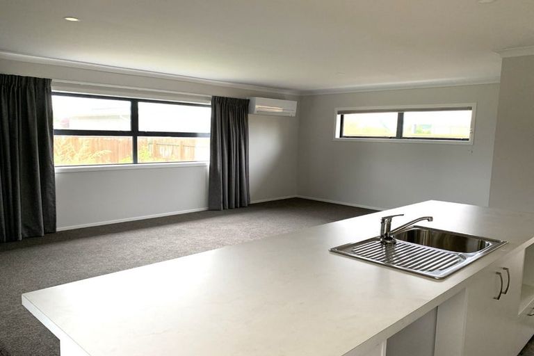 Photo of property in 32 Te Iwiheke Place, Turangi, 3334