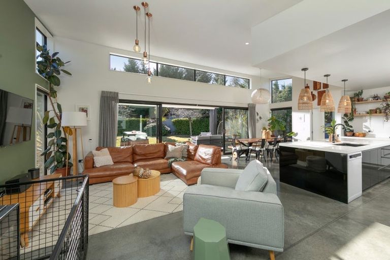 Photo of property in 21 Hewson Crescent, Lake Hawea, Wanaka, 9382