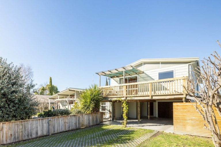 Photo of property in 10 Mangarau Crescent, Havelock North, 4130