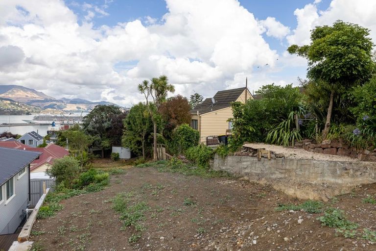 Photo of property in 13 Exeter Street, Lyttelton, 8082