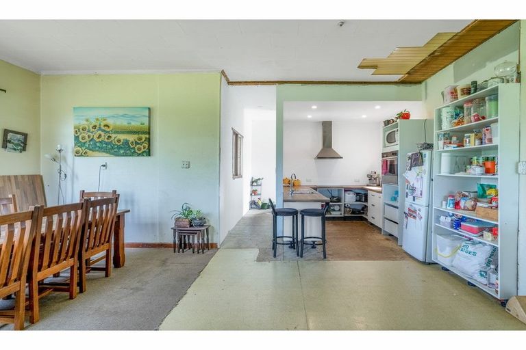 Photo of property in 55 Otahu-eastern Bush Road, Eastern Bush, Otautau, 9682