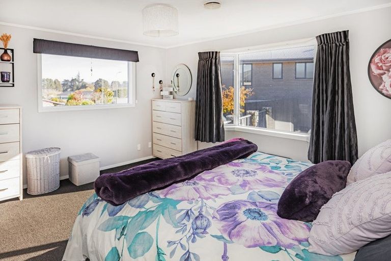Photo of property in 3 Leven Street, South Hill, Oamaru, 9400