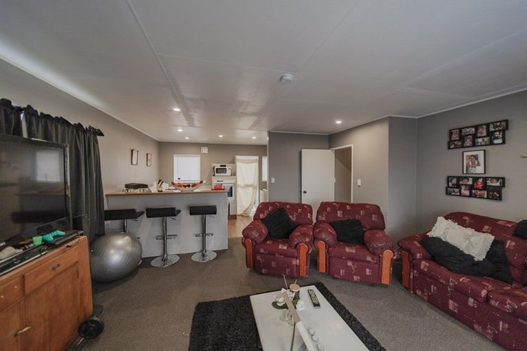 Photo of property in 53 Barker Road, Marewa, Napier, 4110