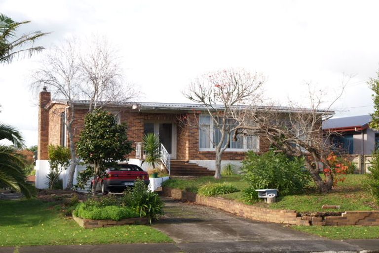 Photo of property in 67 Churchill Road, Cockle Bay, Auckland, 2014
