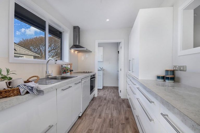 Photo of property in 7 Cottonwood Street, Parklands, Christchurch, 8083