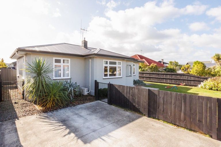 Photo of property in 23a Saint Johns Avenue, Palmerston North, 4414