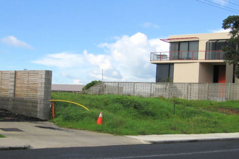 Photo of property in 124 Clovelly Road, Bucklands Beach, Auckland, 2012