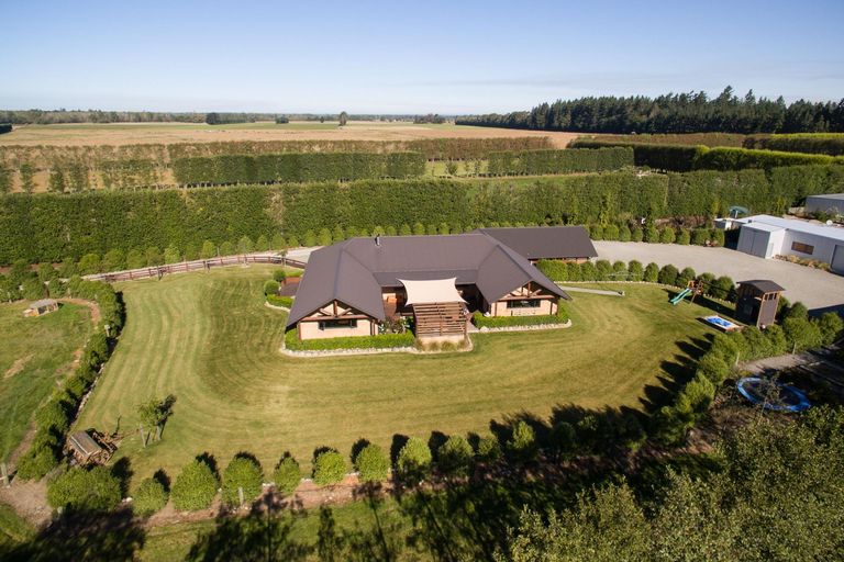 Photo of property in 60 Burdon Road, Woodbury, Geraldine, 7991