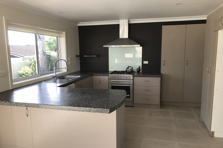 Photo of property in 9 Bellevue Road, Brookfield, Tauranga, 3110