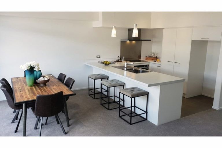 Photo of property in 33 Wallace Road, Ranui, Auckland, 0612