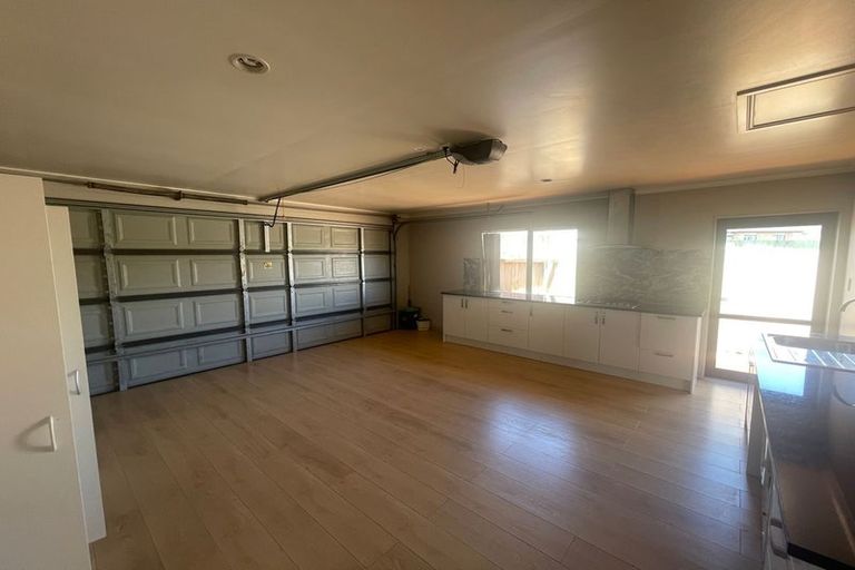 Photo of property in 11 Innisowen Place, Flat Bush, Auckland, 2019