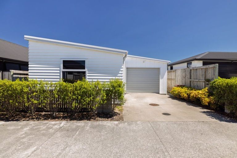 Photo of property in 4 Harp Place, Papamoa, 3118