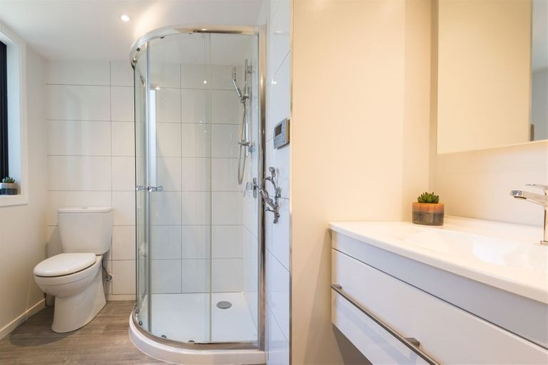 Photo of property in 28a Taylors Avenue, Bryndwr, Christchurch, 8052