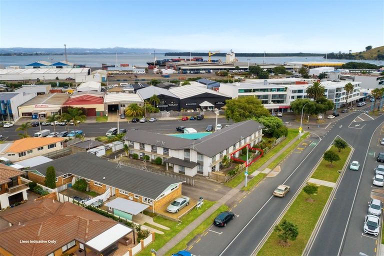Photo of property in 2/350 Maunganui Road, Mount Maunganui, 3116