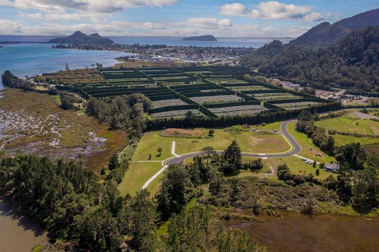 Photo of property in 26 North Ridge Drive, Pauanui, 3579