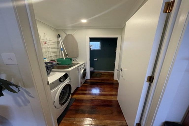 Photo of property in 12 Standish Street, Inglewood, 4330