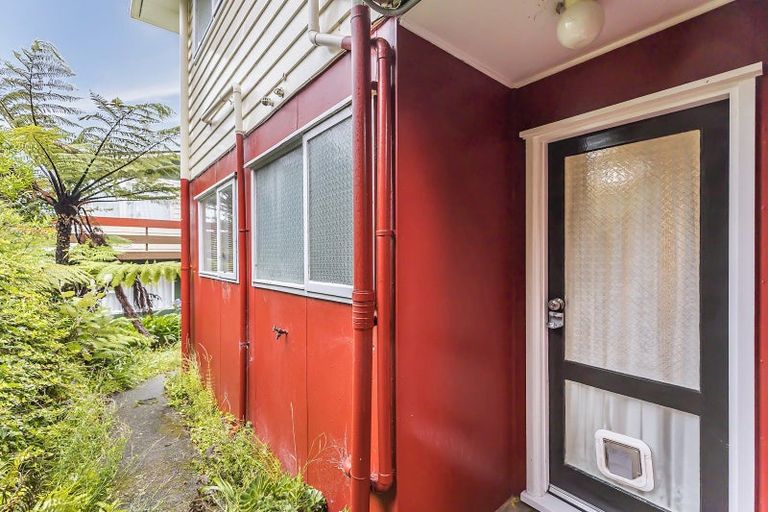 Photo of property in 45 Chartwell Drive, Crofton Downs, Wellington, 6035