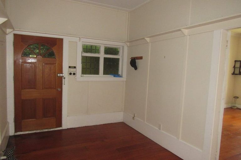 Photo of property in 10 Saint John Street, Aro Valley, Wellington, 6011