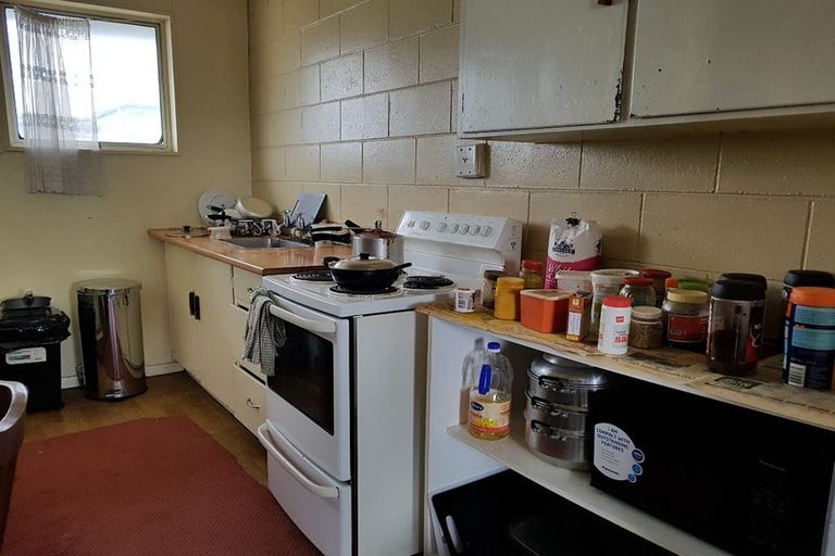 Photo of property in 107 Waltham Road, Sydenham, Christchurch, 8023