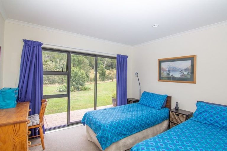 Photo of property in 44 Poynter Lane, Dairy Flat, Silverdale, 0992