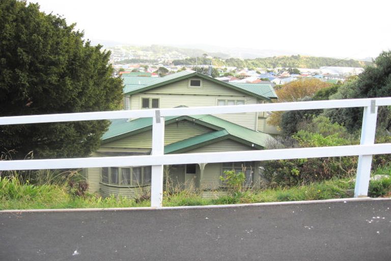 Photo of property in 3 Otaki Street, Miramar, Wellington, 6022
