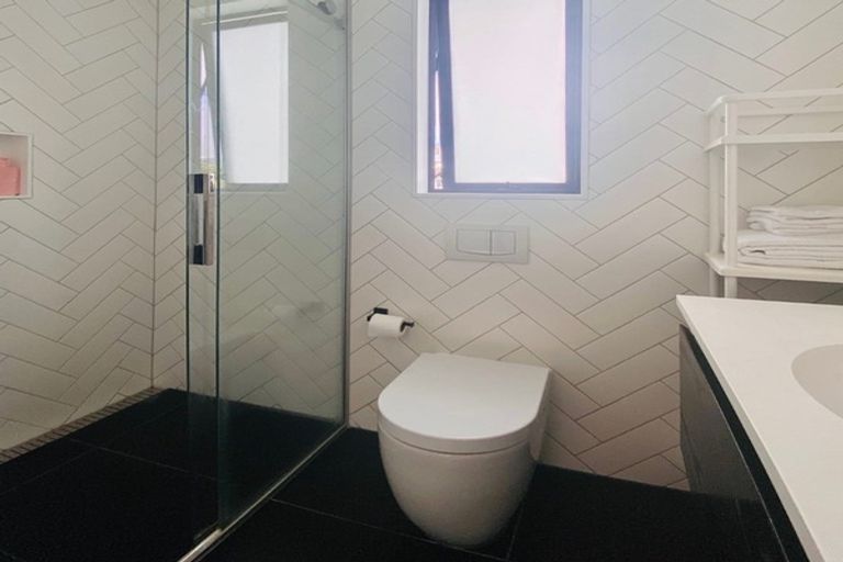 Photo of property in 1a Port Street, Mount Victoria, Wellington, 6011