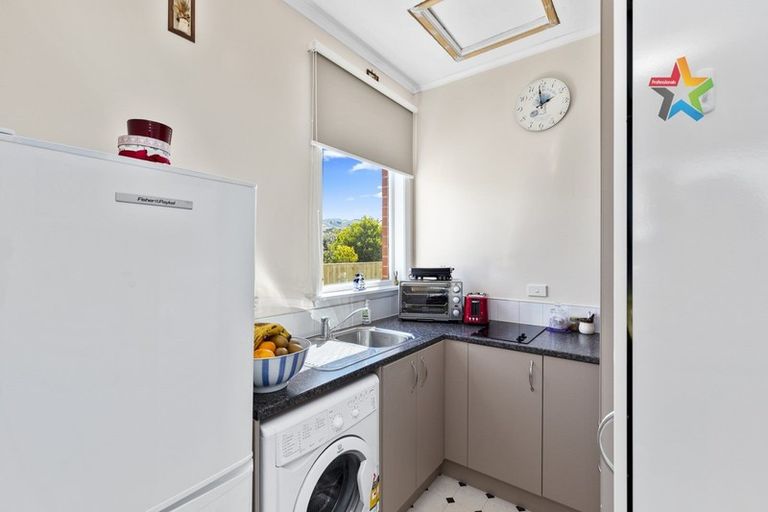 Photo of property in 14a/103 Epuni Street, Epuni, Lower Hutt, 5011