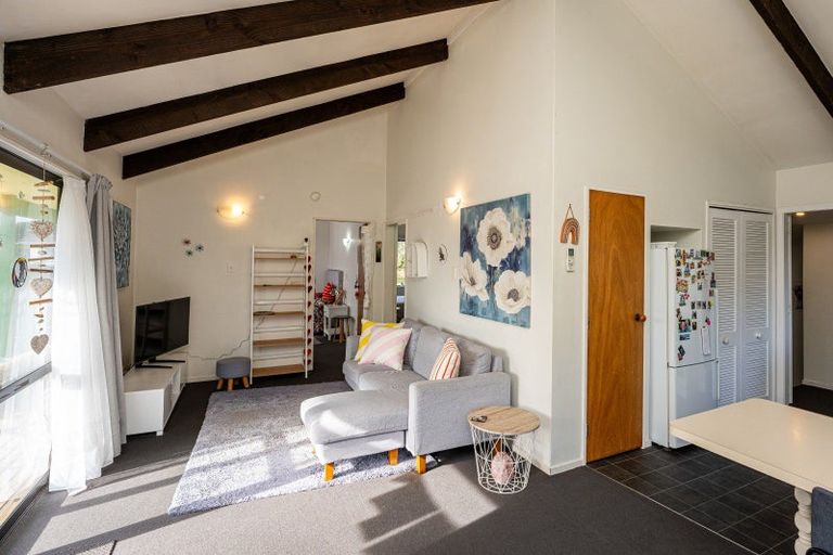 Photo of property in 83 Norfolk Crescent, Otaki Beach, Otaki, 5512