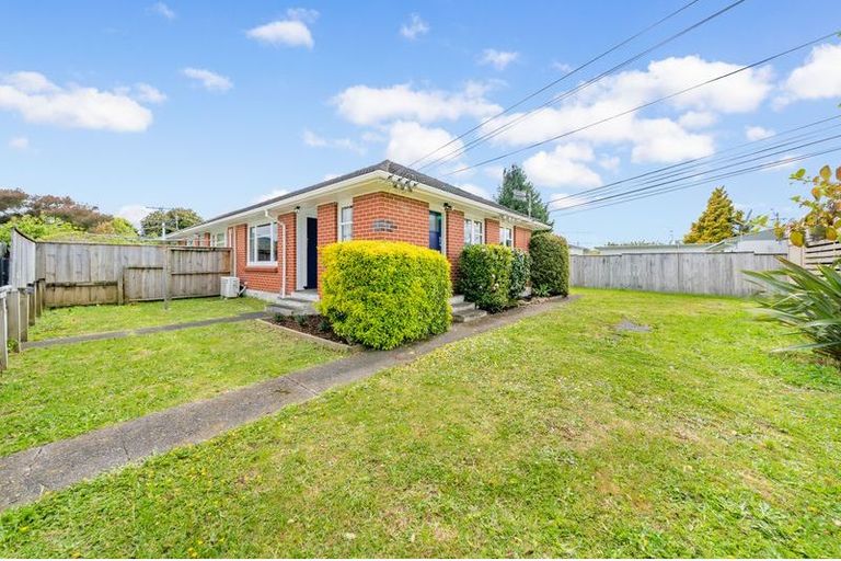 Photo of property in 1/12 Hildreth Street, Trentham, Upper Hutt, 5018