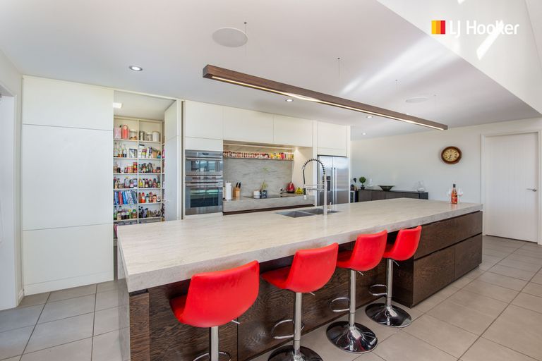 Photo of property in 100 Wingatui Road, Mosgiel, 9024