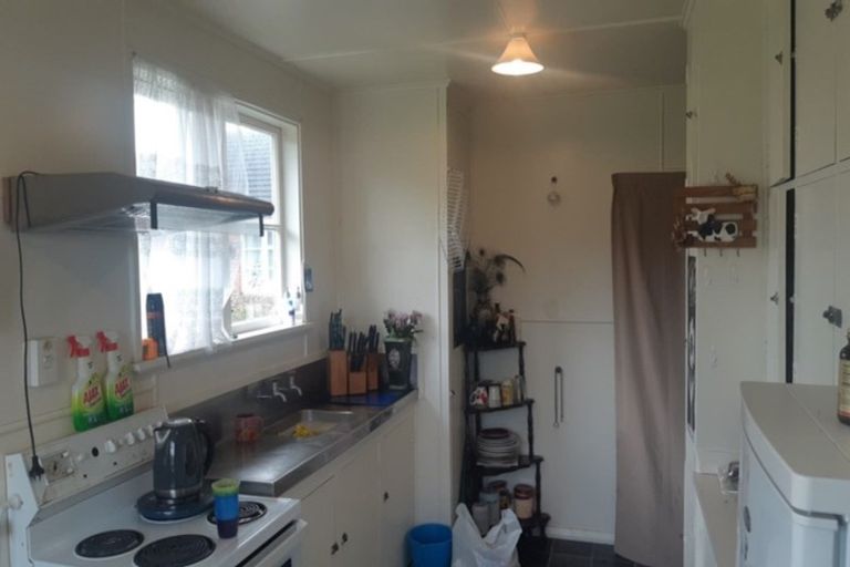 Photo of property in 8 Ajax Street, Stratford, 4332