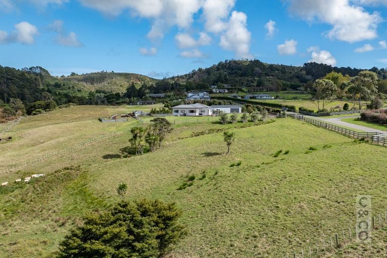 Photo of property in 79 Mount Albion Rise, Taupaki, Henderson, 0782