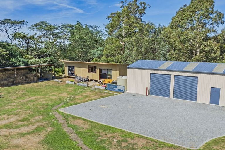 Photo of property in 9 Thorndon Close, Kirwee, Darfield, 7571