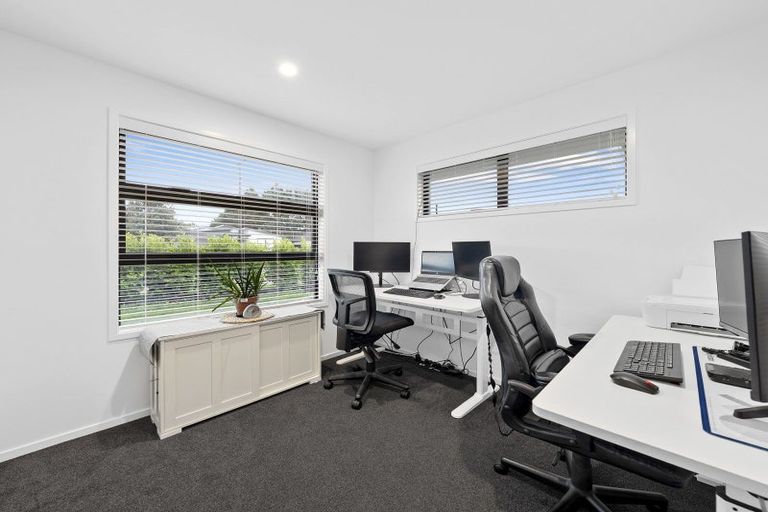 Photo of property in 11 Te Rata Boulevard, Karaka, 2124
