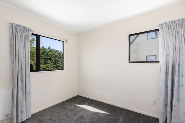 Photo of property in 8 Morere Street, Titahi Bay, Porirua, 5022
