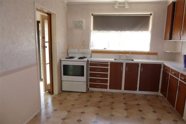 Photo of property in 3/98 Carruth Road, Papatoetoe, Auckland, 2025