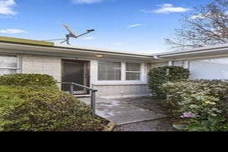 Photo of property in 5/77 Wellington Street, Howick, Auckland, 2014