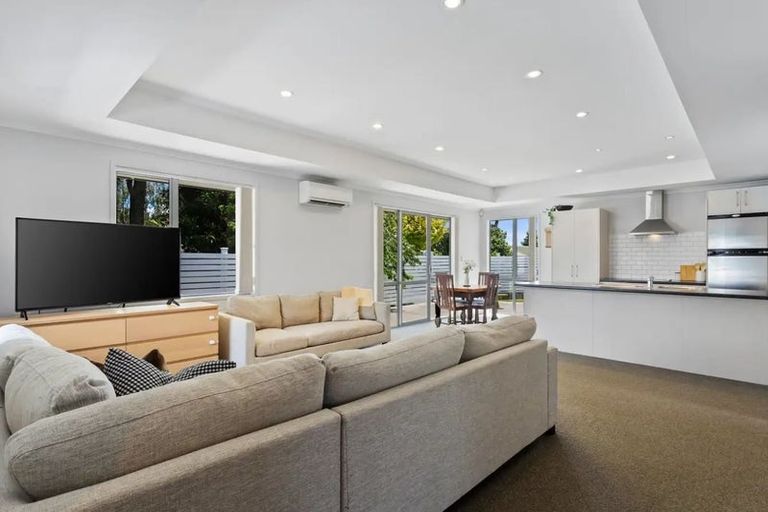 Photo of property in 36 Paterson Avenue West, Pukekohe, 2120