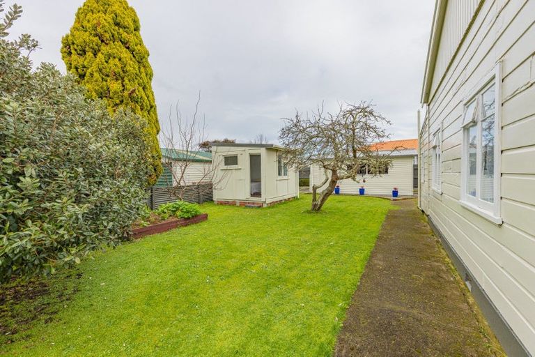 Photo of property in 15 Roberts Avenue, Aramoho, Whanganui, 4500