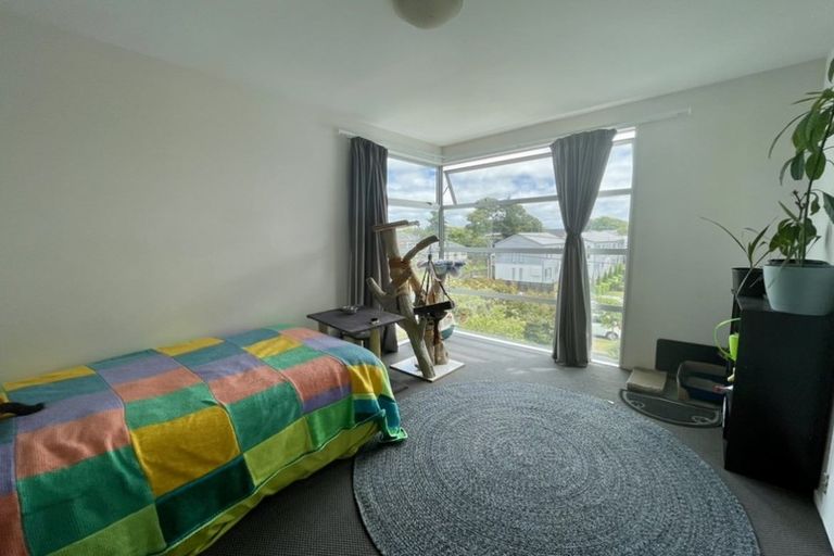 Photo of property in 2/22 Heywood Terrace, Richmond, Christchurch, 8013