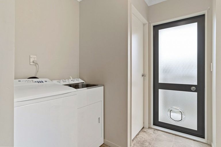 Photo of property in 11a Warwick Place, Brookfield, Tauranga, 3110