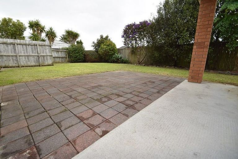 Photo of property in 10 Killeen Place, Flat Bush, Auckland, 2019
