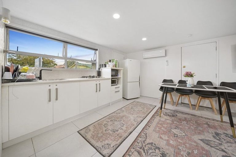 Photo of property in 130 Wyllie Road, Papatoetoe, Auckland, 2025