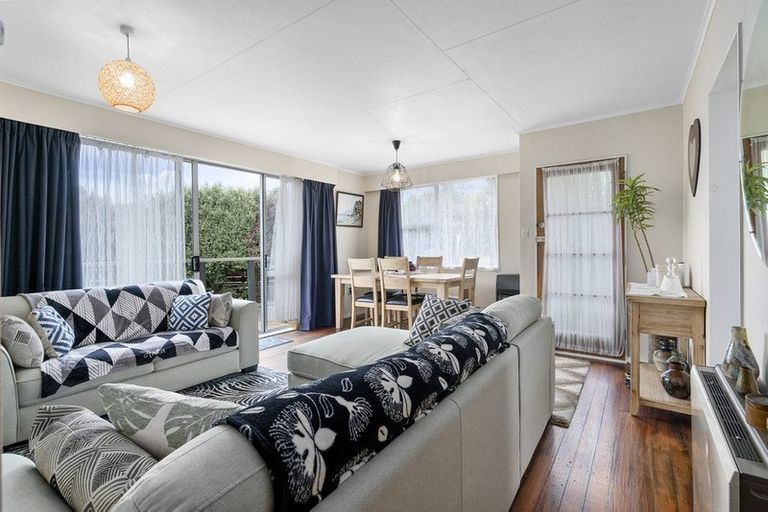 Photo of property in 118 East Street, Feilding, 4702