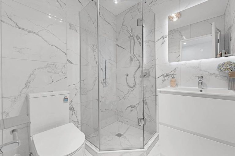 Photo of property in 22/17 Barneys Farm Road, Clendon Park, Auckland, 2103