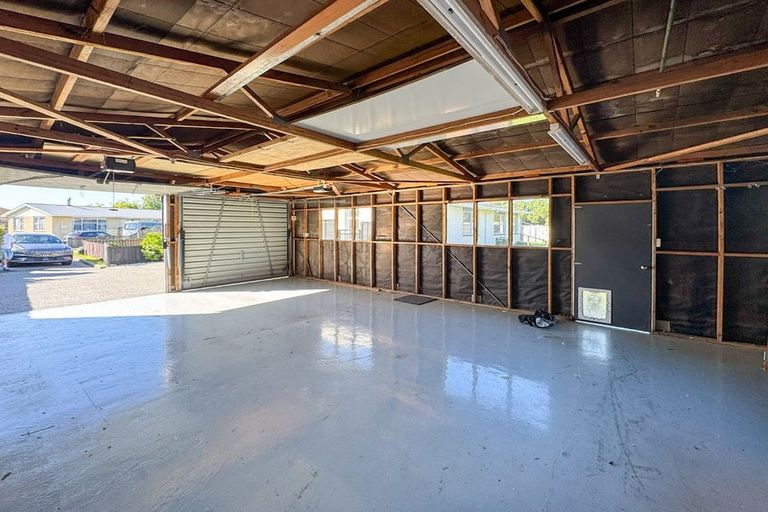 Photo of property in 10b Karlaw Place, Parklands, Christchurch, 8083