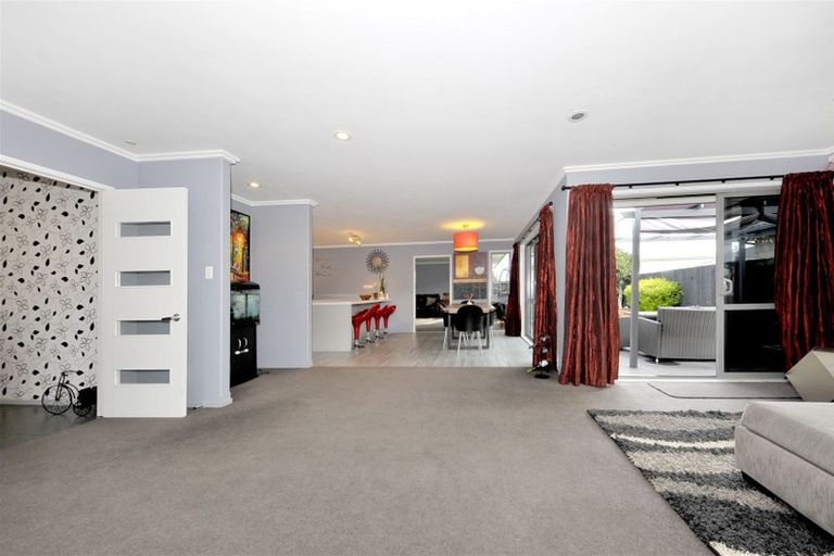 Photo of property in 34 Mariposa Crescent, Aidanfield, Christchurch, 8025