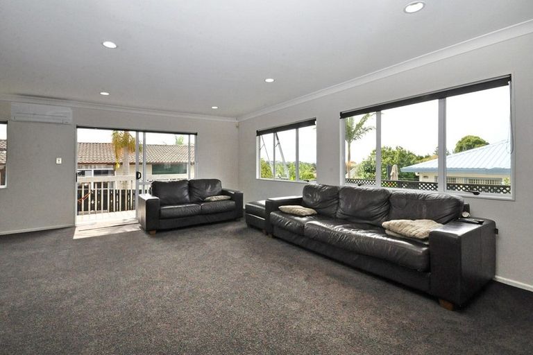 Photo of property in 3/840 Whangaparaoa Road, Manly, Whangaparaoa, 0930